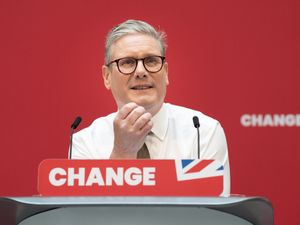 Supporting image for story: Starmer promises ‘stability over chaos’ with cautious manifesto