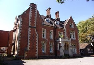 Beckminster House in Birches Barn Road, Penn, Wolverhampton. Photo: Stephen Symonds, chartered architect