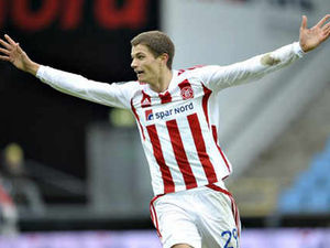 Supporting image for story: Transfer rumours – July 9