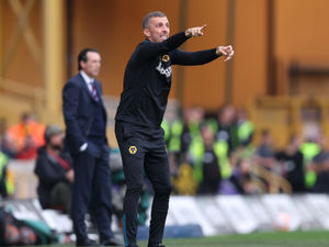 Supporting image for story: Gary O'Neil aggrieved at 'excessive' added time in Wolves draw