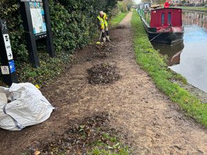 Supporting image for story: 'I'm in admiration': Market Drayton canal volunteers praised for keeping town's waterways welcoming after latest efforts