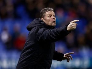Supporting image for story: Steve Cotterill: No complaints with Josh Vela sending off 