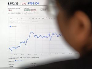 Supporting image for story: FTSE 100 jumps to new record high as investors shrug off tariff woes