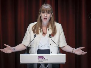Supporting image for story: Four-day week ‘no threat to the economy’, says Angela Rayner