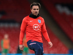 Supporting image for story: Aston Villa skipper Jack Grealish admits Mason Mount debate is an annoyance