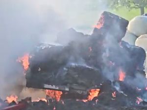 Supporting image for story: Watch as six fire crews battle to put out Much Wenlock barn fire