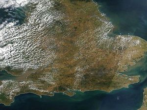 Supporting image for story: Climate change fuelling heatwaves, experts warn