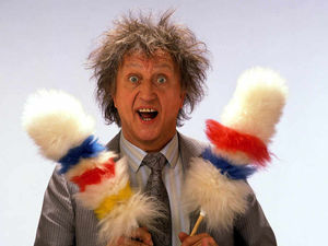 Supporting image for story: Ken Dodd returning for Telford show