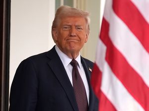 Supporting image for story: Trump expected to sign order designating English as official language of the US