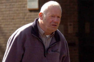 Supporting image for story: Man fined over noisy dogs