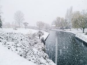 Supporting image for story: Weather warning for ice issued for West Midlands