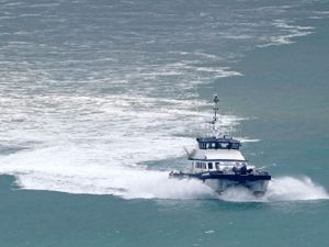 Supporting image for story: Government under fresh pressure to tackle Channel crossings after six deaths