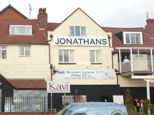 Supporting image for story: Iconic former hotel could be bulldozed for flats and restaurants