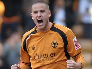 Supporting image for story: Former Wolves star Michael Kightly signs for non-league Rushall Olympic
