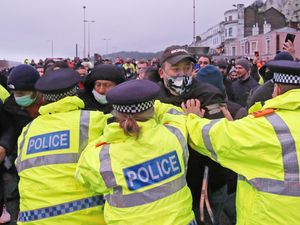Supporting image for story: Drivers clash with police in Dover as lorries are further delayed by travel ban