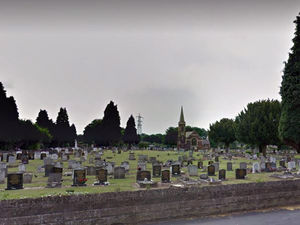 Supporting image for story: Graveside service to honour Telford war hero