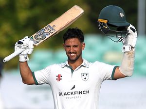 Supporting image for story: D’Oliveira stars as Worcestershire Rapids claim the derby day spoils