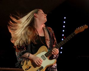 Joanne Shaw Taylor at Bilston's Robin 2. Pictures by: Andy Shaw