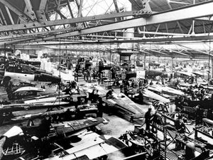 Supporting image for story: Highlights from Work in Wartime exhibition at Bilston Craft Gallery