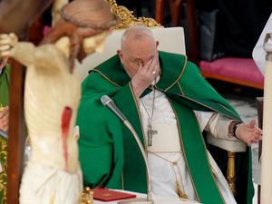 Supporting image for story: Pope rebukes Trump administration over migrant deportations