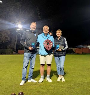Rutters rule – Stuart and Jackie with organiser Dave Machin at Kenilworth