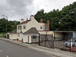 Supporting image for story: Disused Willenhall pub revived for pizza restaurant