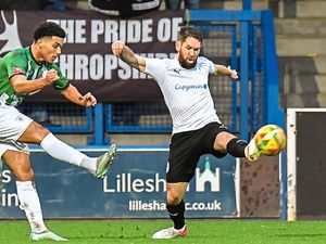 Supporting image for story: Royston v Telford: Kevin Wilkin puts Bucks on alert for a tough day on the road