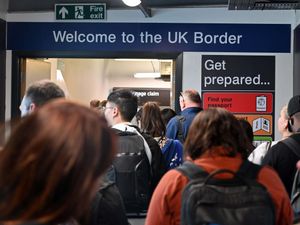 Supporting image for story: How many foreign nationals receive benefits in the UK?