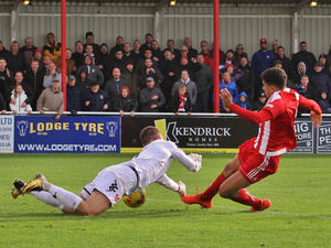 Supporting image for story: Stourbridge 3 Kidderminster 2 - Report and pictures