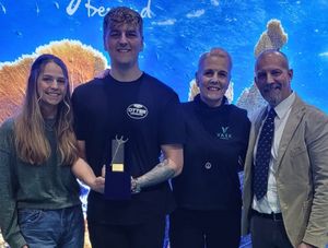 Supporting image for story: Posthumous honour as diver Carl given underwater 'Oscar'