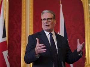 Supporting image for story: Government set to introduce digital ID cards to tackle illegal migration