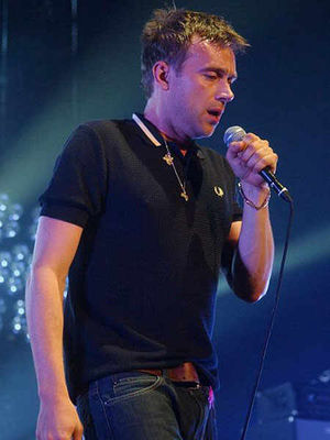 Supporting image for story: Blur rock the Civic - pictures