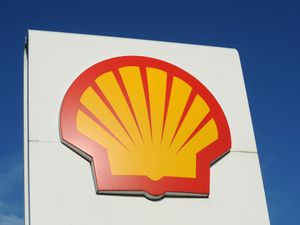 Supporting image for story: Shell plunges to £16bn annual loss after pandemic decimates oil prices