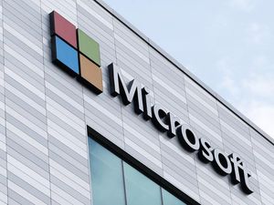Supporting image for story: Microsoft continues cloud growth amid Xbox slowdown