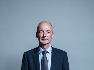 Supporting image for story: Pat McFadden: PM Boris Johnson's use of language 'irresponsible'