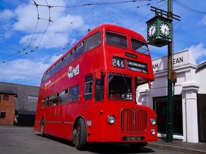 Supporting image for story: Festival at Black Country Living Museum to celebrate region's vehicle manufacturing heritage