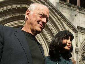 Supporting image for story: Pink Floyd’s David Gilmour calls Roger Waters a ‘crank’