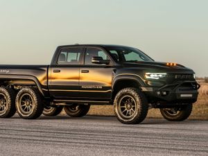 Supporting image for story: The 1,000bhp Hennessey Mammoth 6×6 truck rolls off the production line