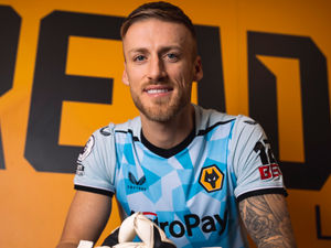 Supporting image for story: Julen Lopetegui challenges his Wolves signings to fight for starting XI place