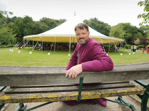 Supporting image for story: Tara-a-bit! Bishop of Dudley bids fond farewell with service