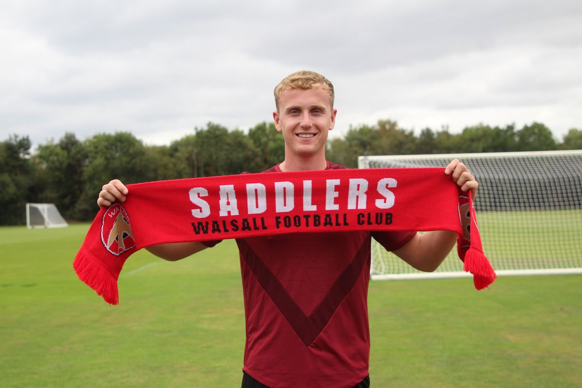 Walsall complete signing of midfielder Ryan Finnigan on loan from Blackpool