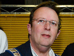 Supporting image for story: Whitchurch mayor to remain in office after all