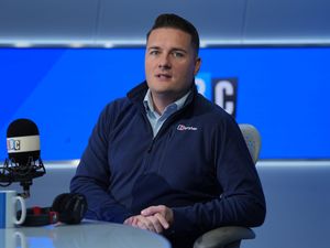 Supporting image for story: Streeting ‘genuinely fearful’ for the NHS as strike looms and flu cases surge