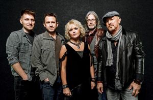 Lloyd Daker, Dan Clark, Rebecca Downes, Rick Benton, Steve Birkett. Photo by: Jason Eastope