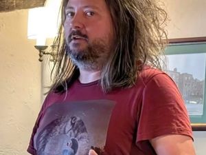 Supporting image for story: Review: Tom Allsopp performs his new show at Midlands Fringe