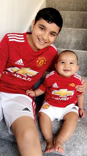 Yuvraj with his baby brother before treatment