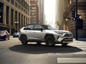Supporting image for story: Updated Toyota RAV4 gains more tech and connectivity