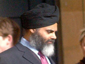 Supporting image for story: Stourbridge dentist in five-year 'dishonesty campaign'