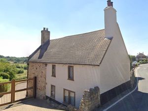 Supporting image for story: Bid to build six-car garage at luxury Sedgley home refused over 'detrimental effect' to area