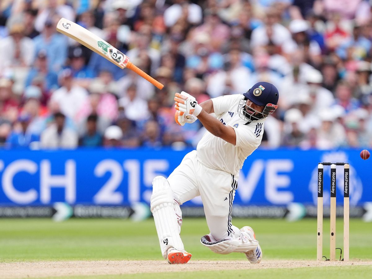 England set to face mammoth chase as Rishabh Pant helps India stretch big lead